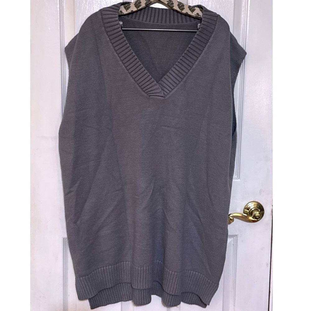 Women's Unbranded Size 2X Gray Acrylic V-Neck Knit Sleeveless Vest/Short Dress